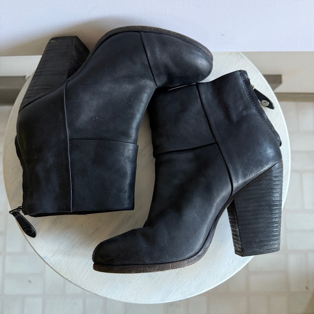Rag & Bone Classic Newbury Black Ankle Bootie Size 6.5 - Picture 9 of 15
